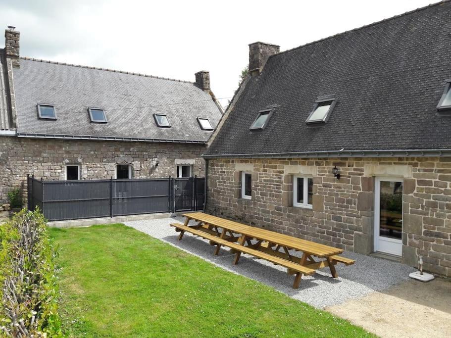 Domaine Des Lauriers 20 Couchages Villa Languidic Exterior foto